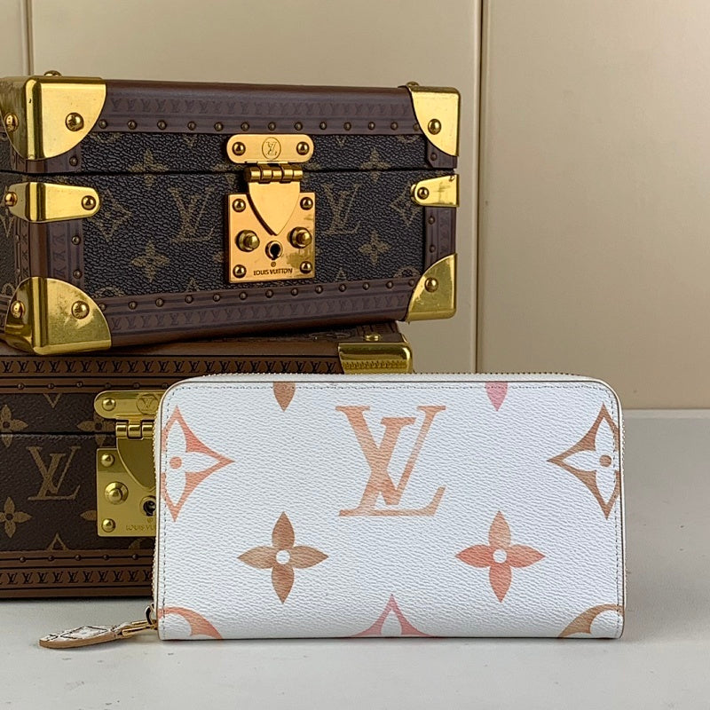 Dragons Bags ln Luxury Bag --68537
