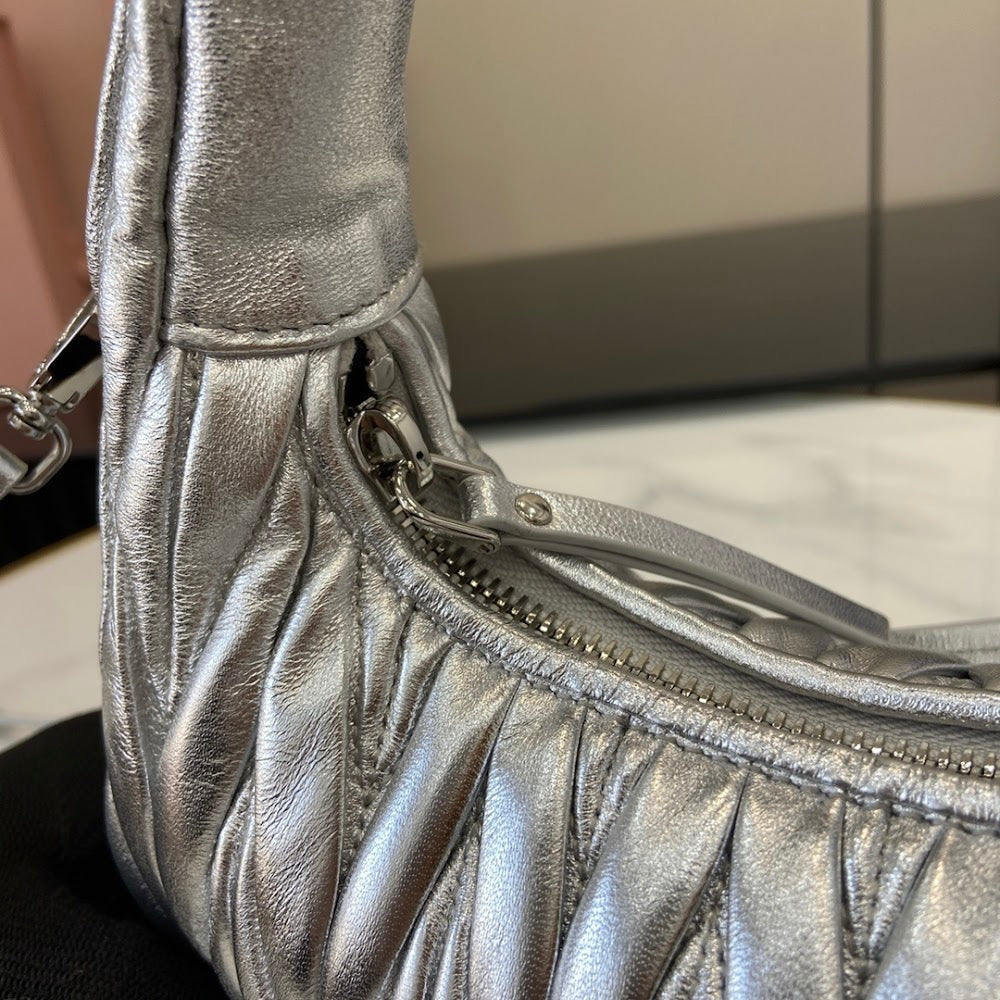 Dragons Bags Miun Miun Luxury Bag --122166