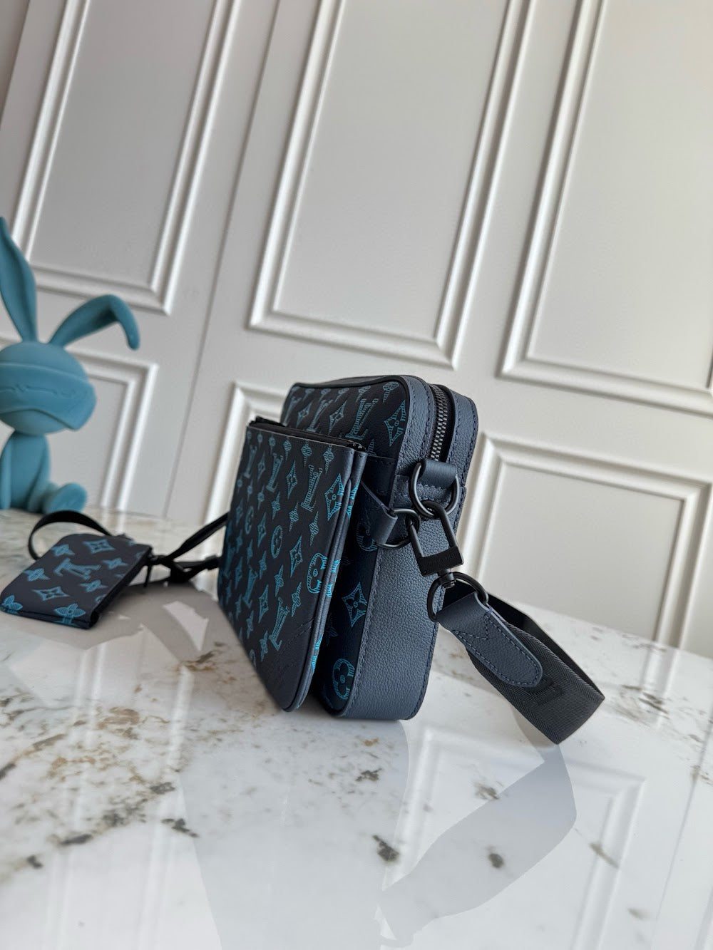 Dragons Bags ln Luxury Bag --71220