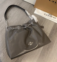 new-luxury-designer-bags-nm6602