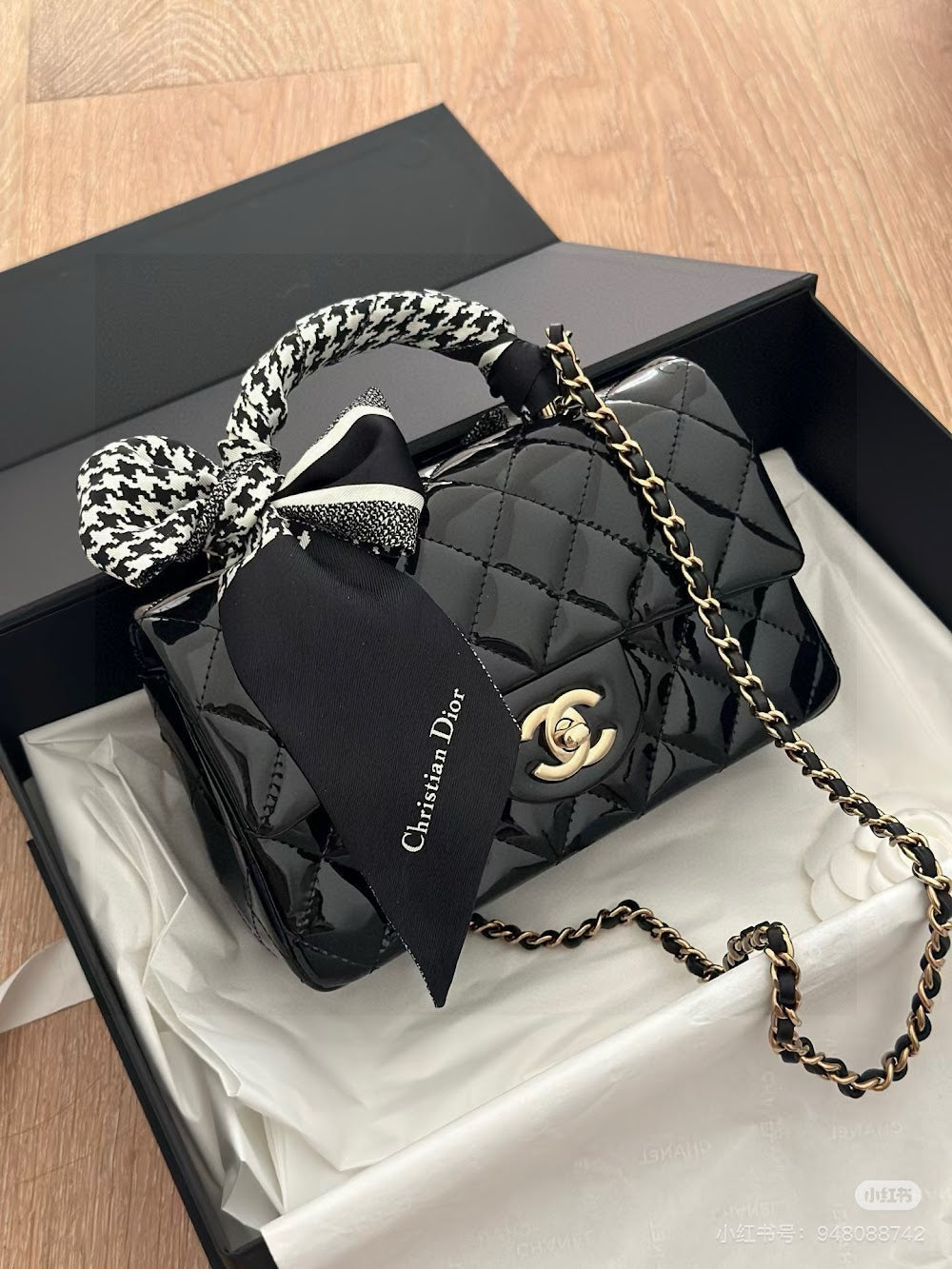 Dragons Bags Premium Designer Scarf --98908