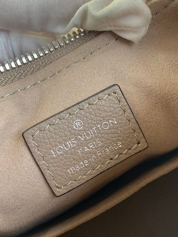Dragons Bags ln Luxury Bag --61139