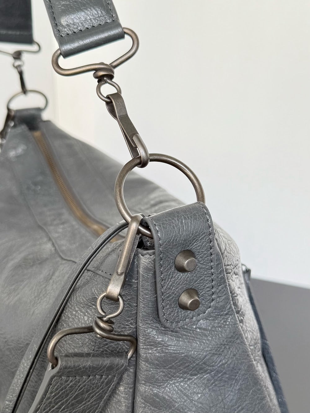 Dragons Bags Balenciaga Luxury Bag --111519