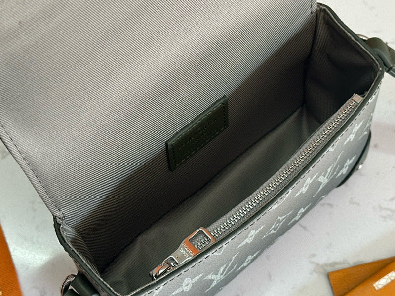 Dragons Bags ln Luxury Bag --70851