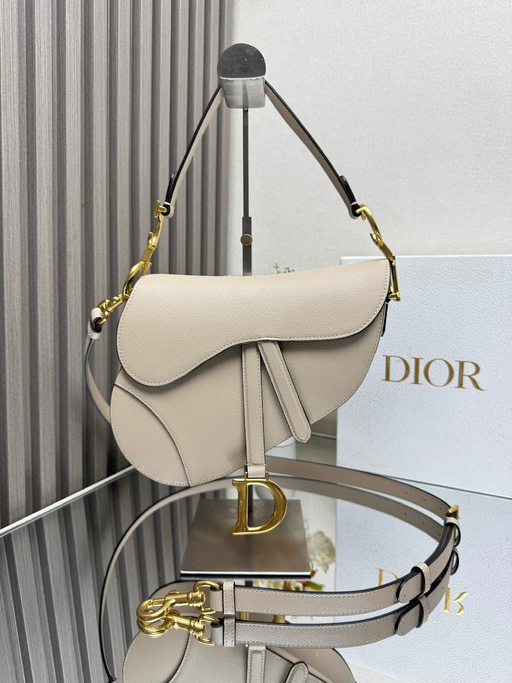Dragons BagsDiorn Luxury Bag --115260