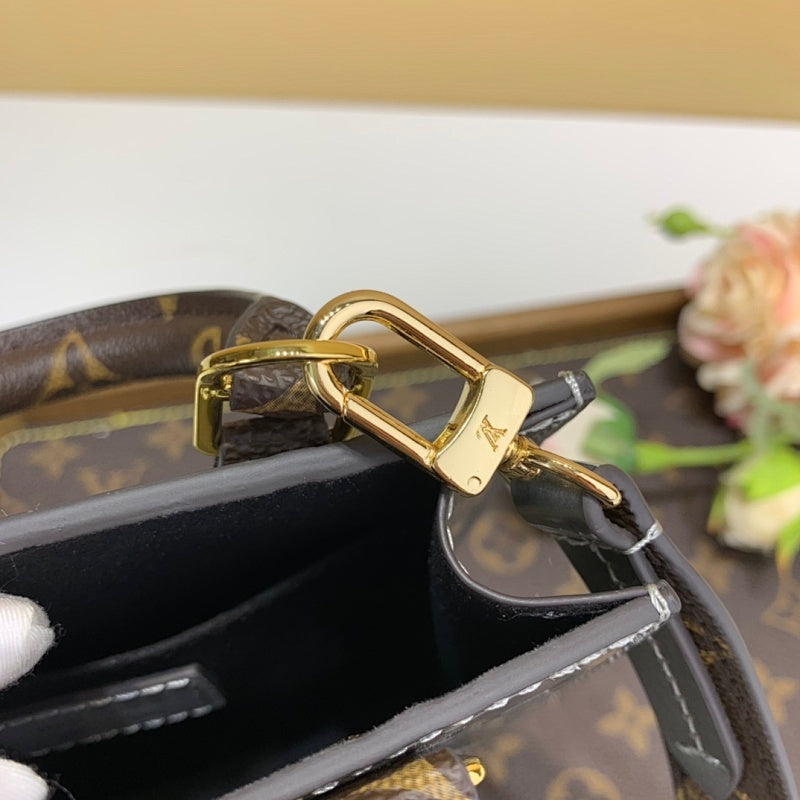 Dragons Bags ln Luxury Bag --59375