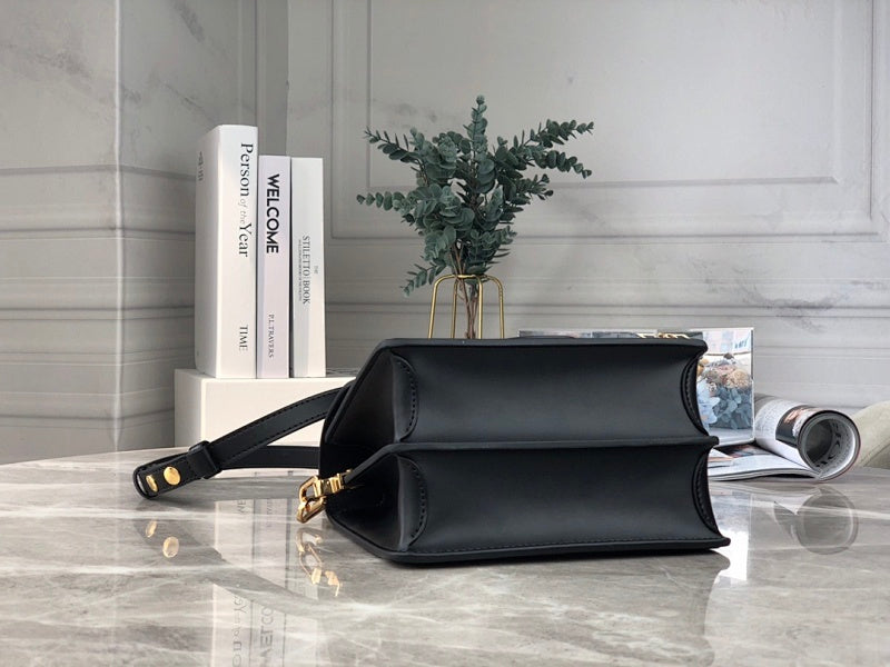 Dragons Bags ln Luxury Bag --67162