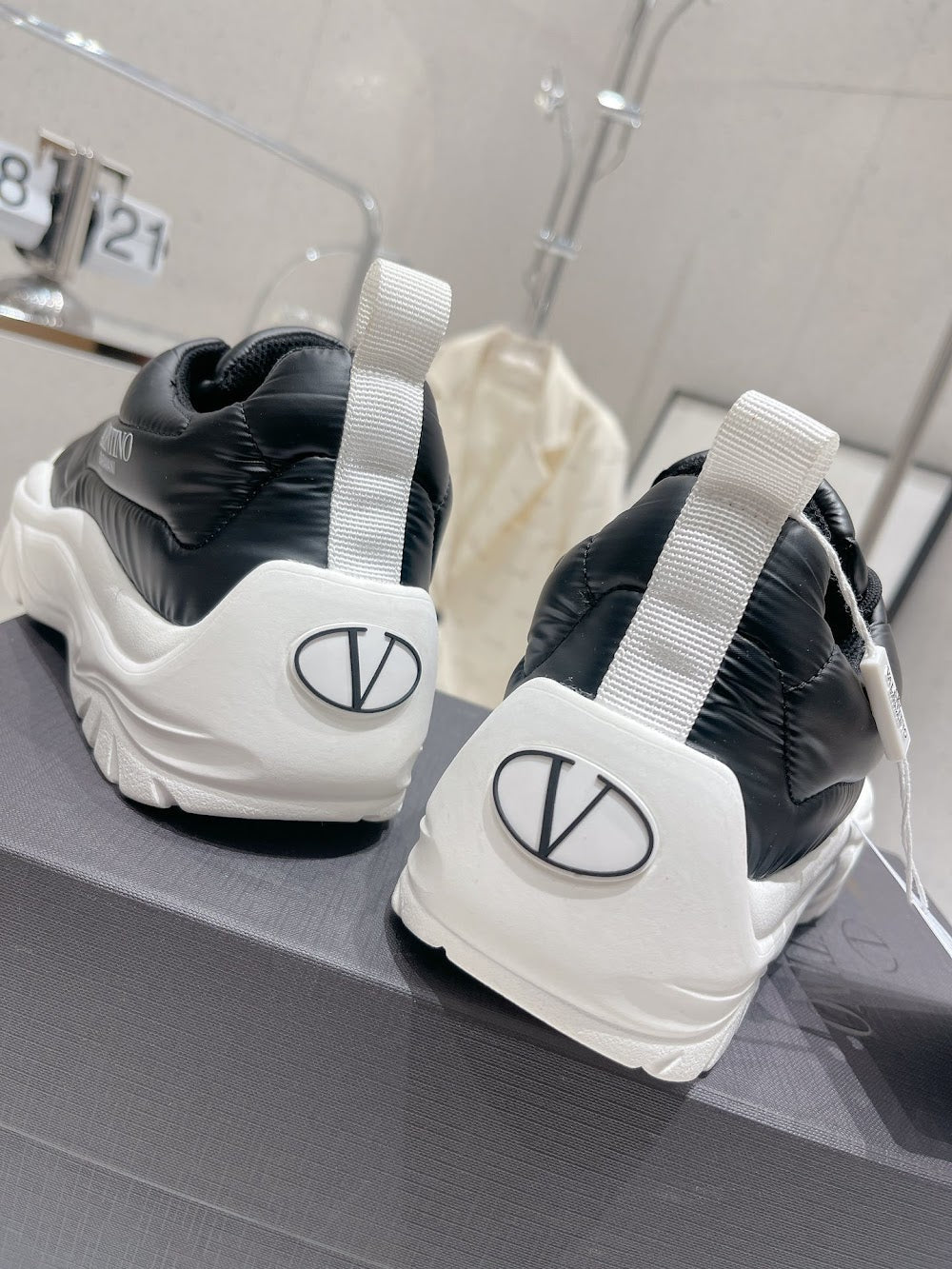 Dragons Bags Valentino Luxury Shoes --52537