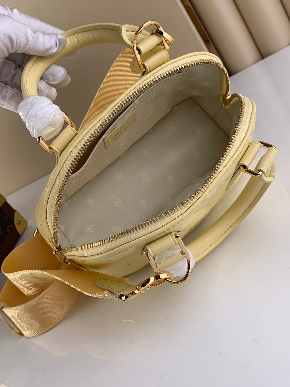 Dragons Bags ln Luxury Bag --60989