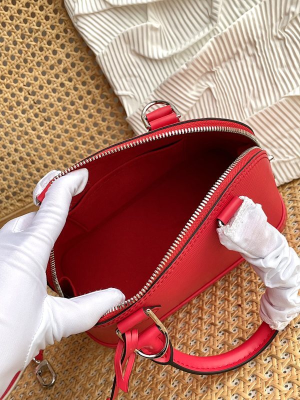 Dragons Bags ln Luxury Bag --60921