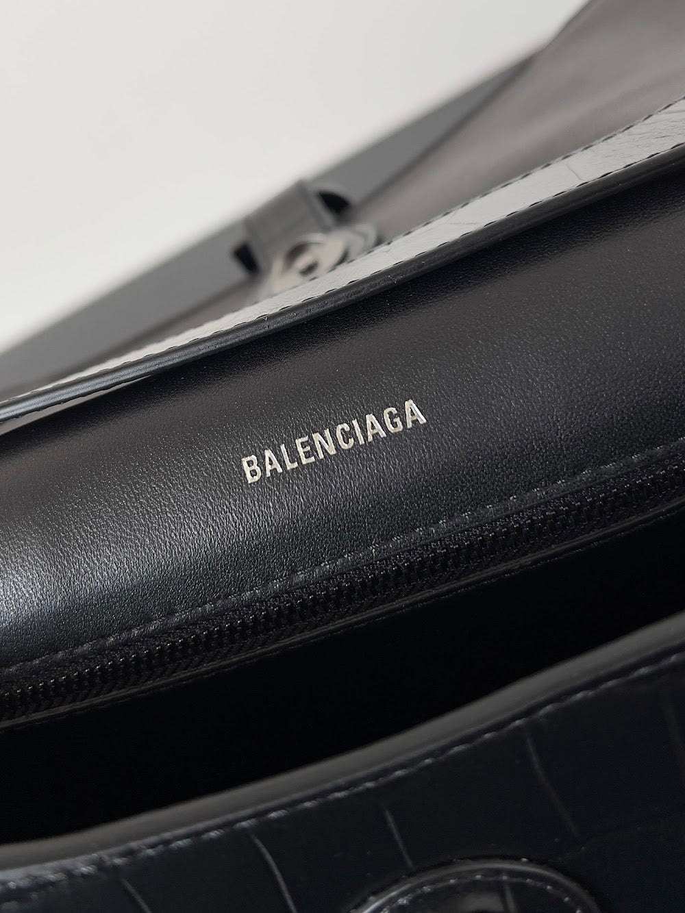 Dragons Bags Balenciaga Luxury Bag --111760