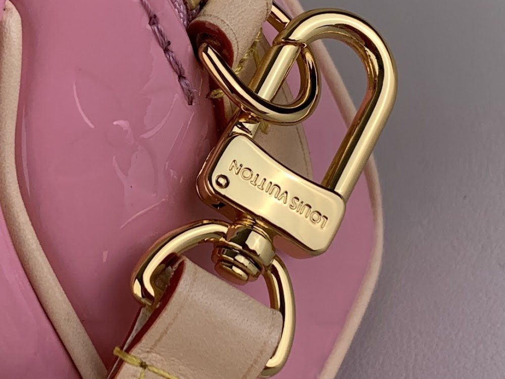 Dragons Bags ln Luxury Bag --61523