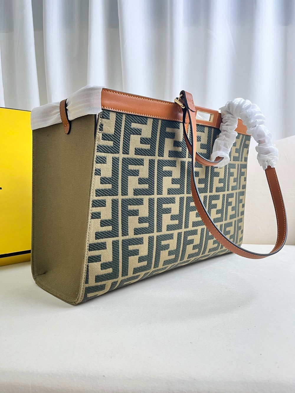 new-designer-premium-bags-nm15636