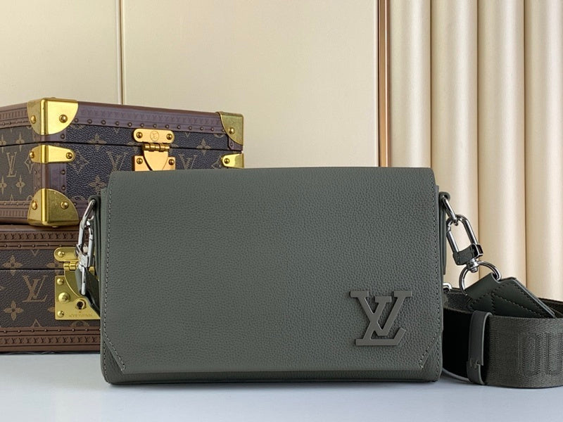 Dragons Bags ln Luxury Bag --69175
