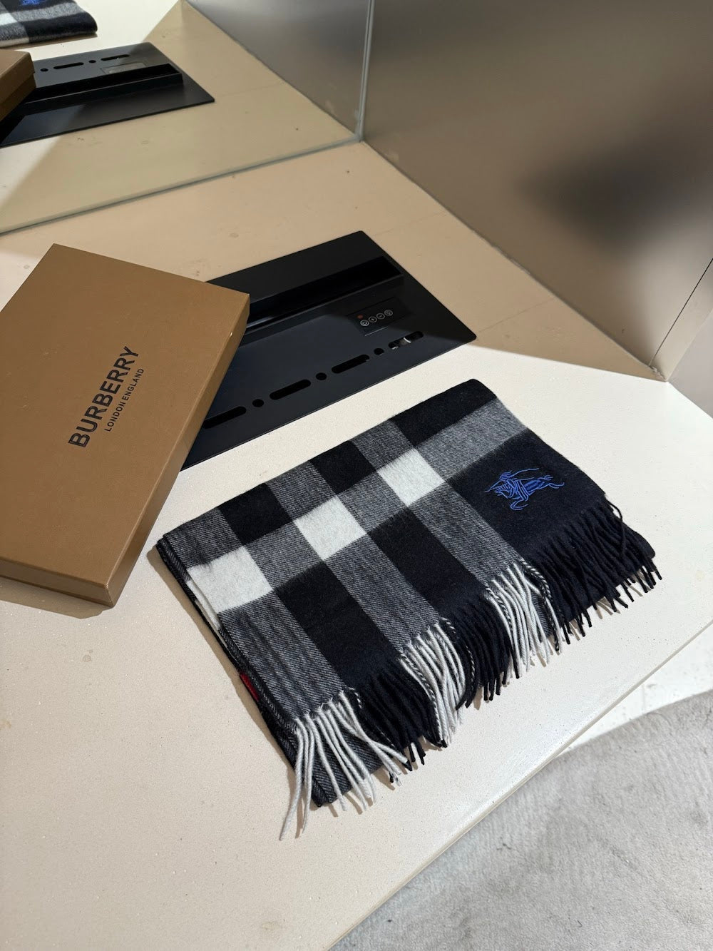 Dragons Bags Premium Designer Scarf --99178