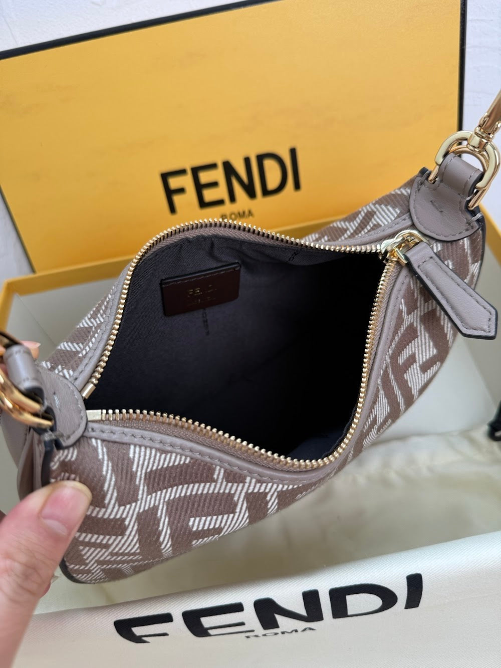 new-designer-premium-bags-nm15604