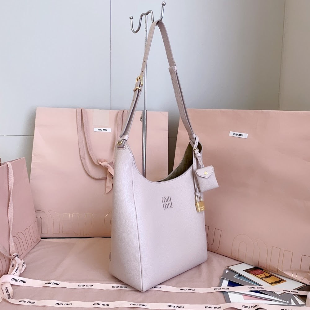 Dragons Bags Miun Miun Luxury Bag --122626