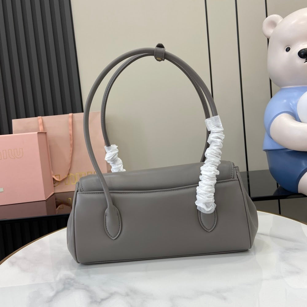 Dragons Bags Miun Miun Luxury Bag --122362