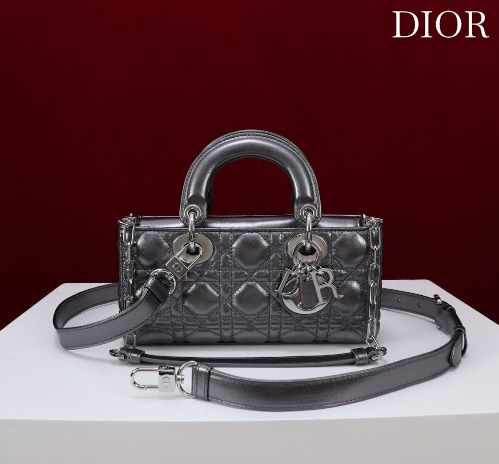 Dragons BagsDiorn Luxury Bag --114719