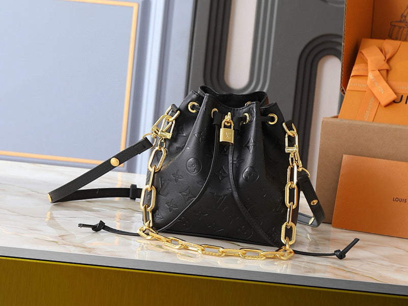 Dragons Bags ln Luxury Bag --81841