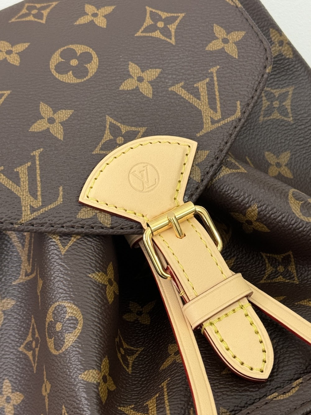 Dragons Bags ln Luxury Bag --97349