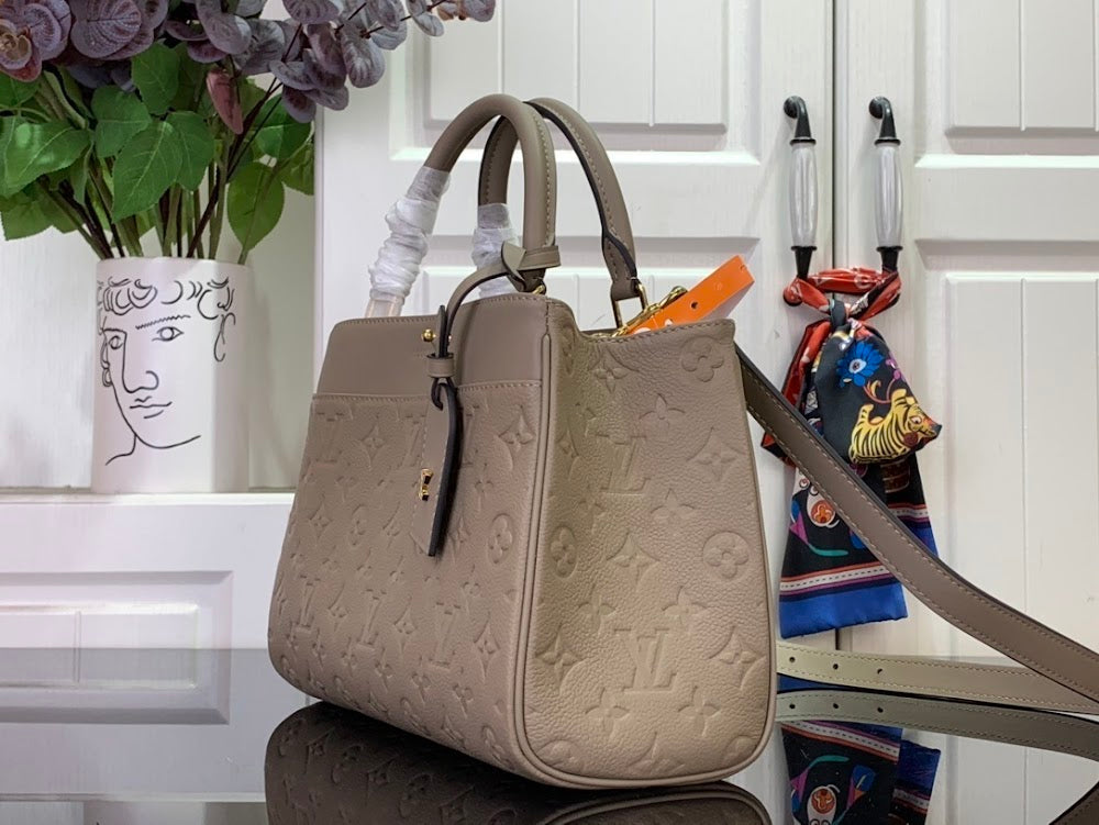 Dragons Bags ln Luxury Bag --96749