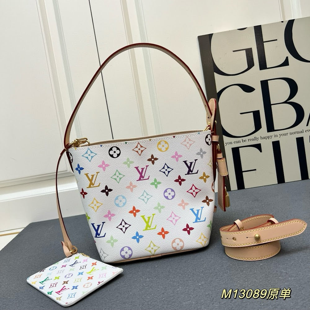 Dragons Bags ln Luxury Bag --81697