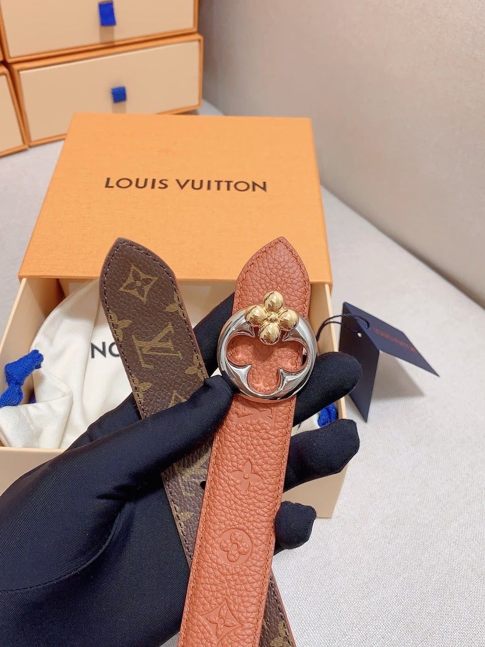 Dragons Bags ln Luxury Belt --100301
