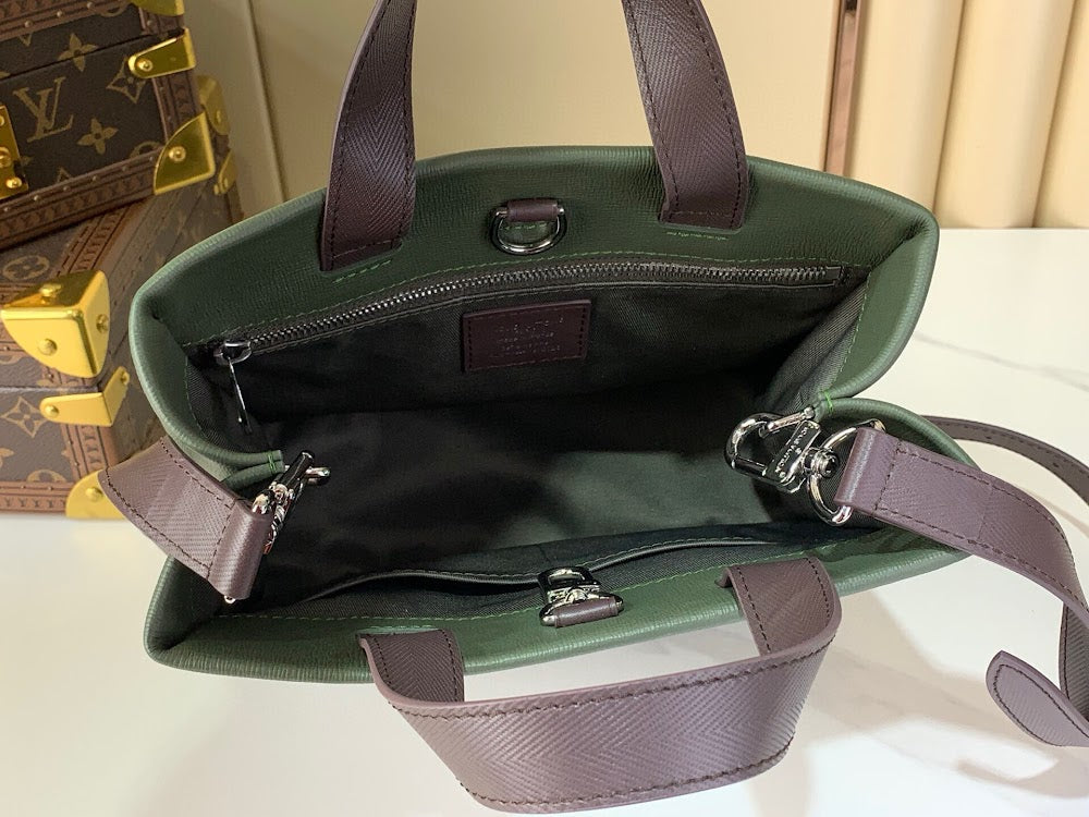 Dragons Bags ln Luxury Bag --95816