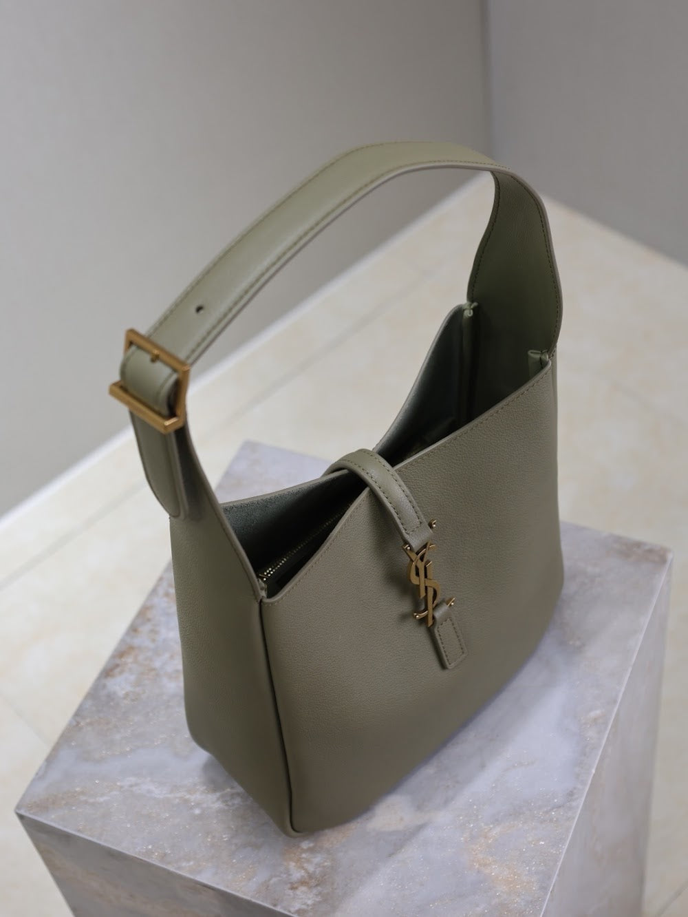 Dragons Bags YSLn Luxury Bag --120633