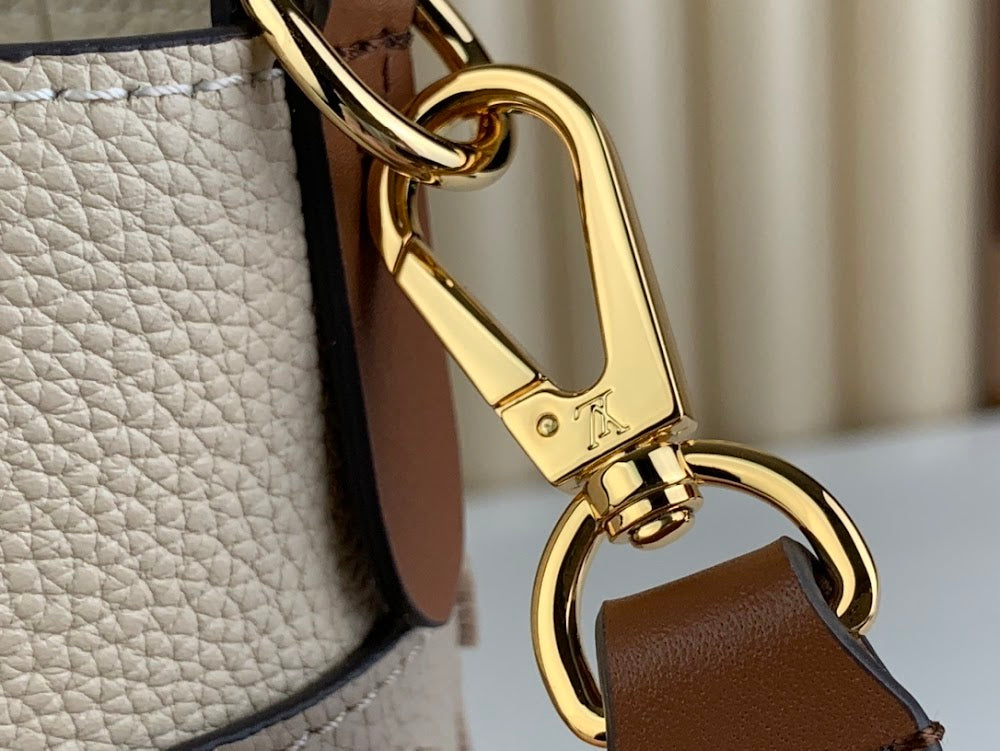 Dragons Bags ln Luxury Bag --58868