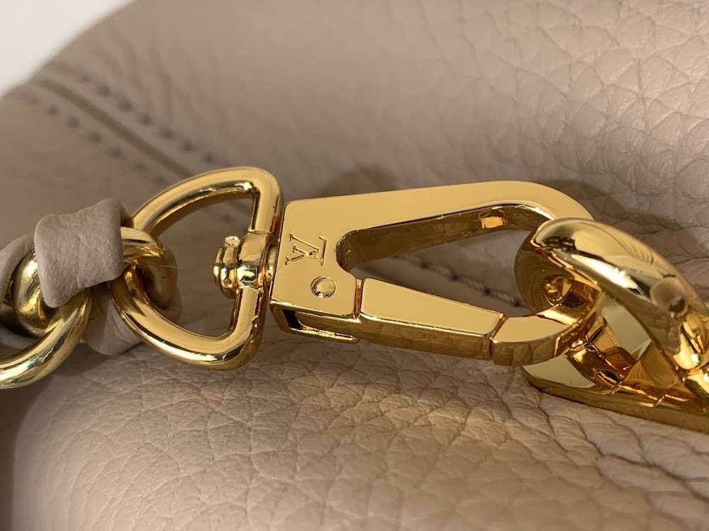 Dragons Bags ln Luxury Bag --95767
