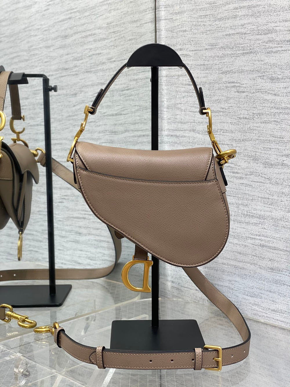Dragons BagsDiorn Luxury Bag --114996