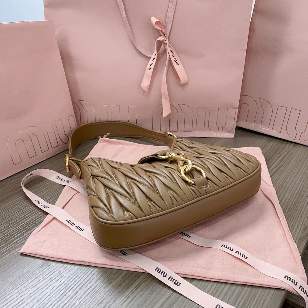Dragons Bags Miun Miun Luxury Bag --123259