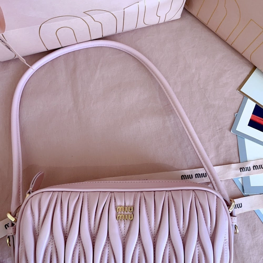 Dragons Bags Miun Miun Luxury Bag --122710