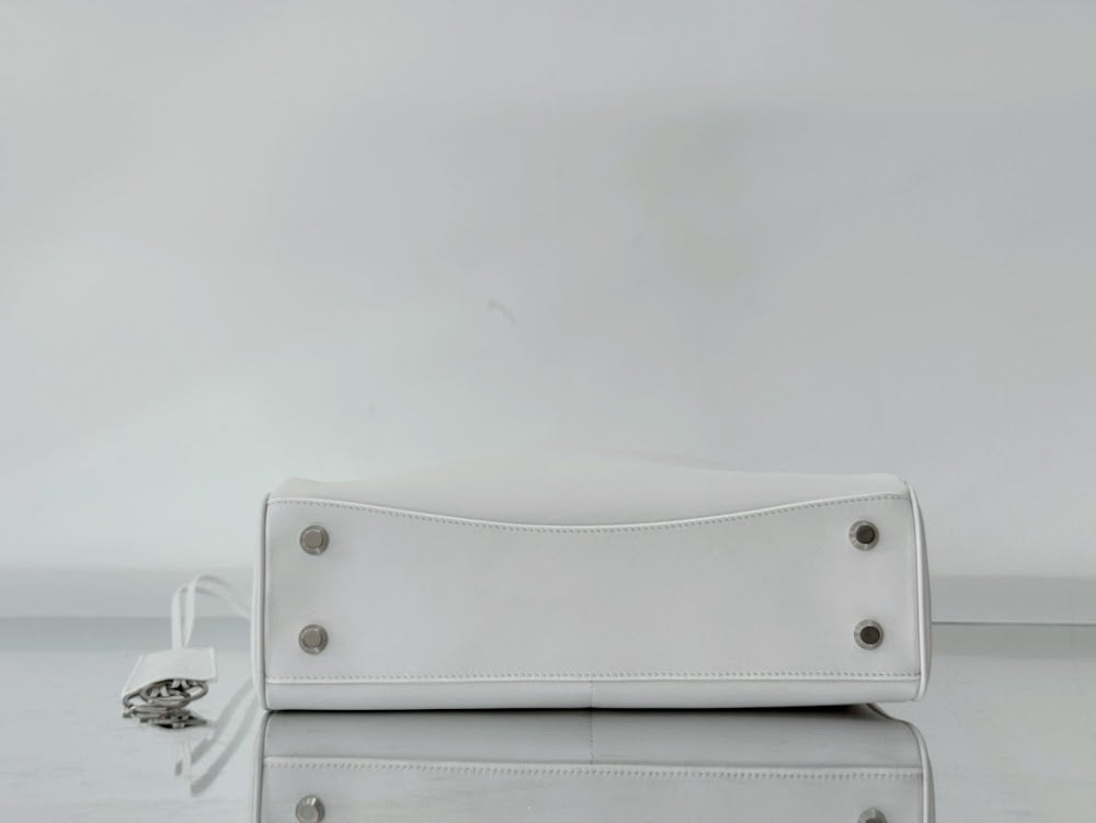 new-luxury-designer-bags-nm10928