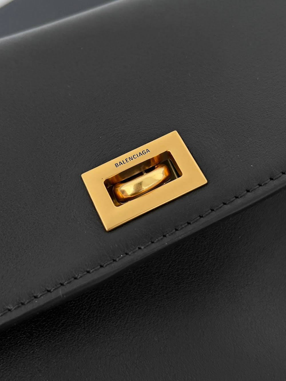 Dragons Bags Balenciaga Luxury Bag --111625