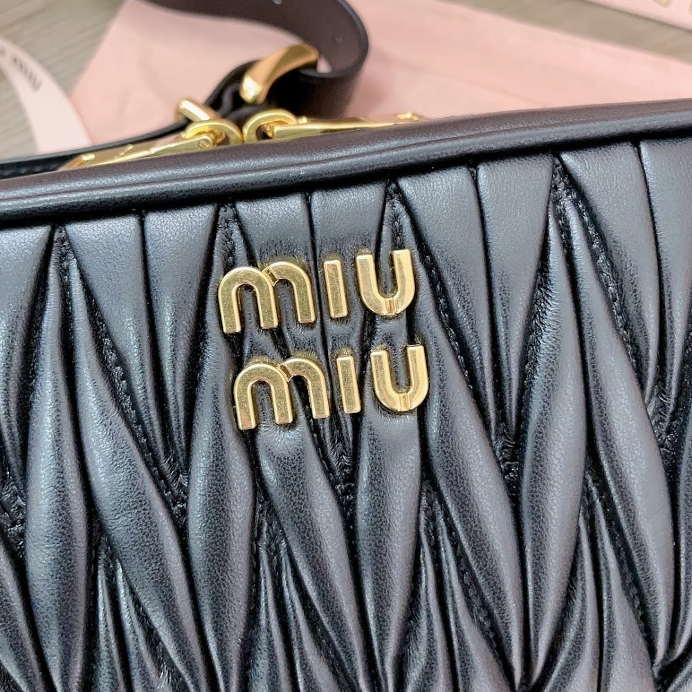 Dragons Bags Miun Miun Luxury Bag --123264