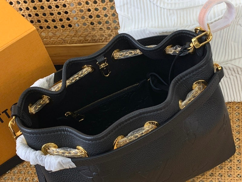 Dragons Bags ln Luxury Bag --62483