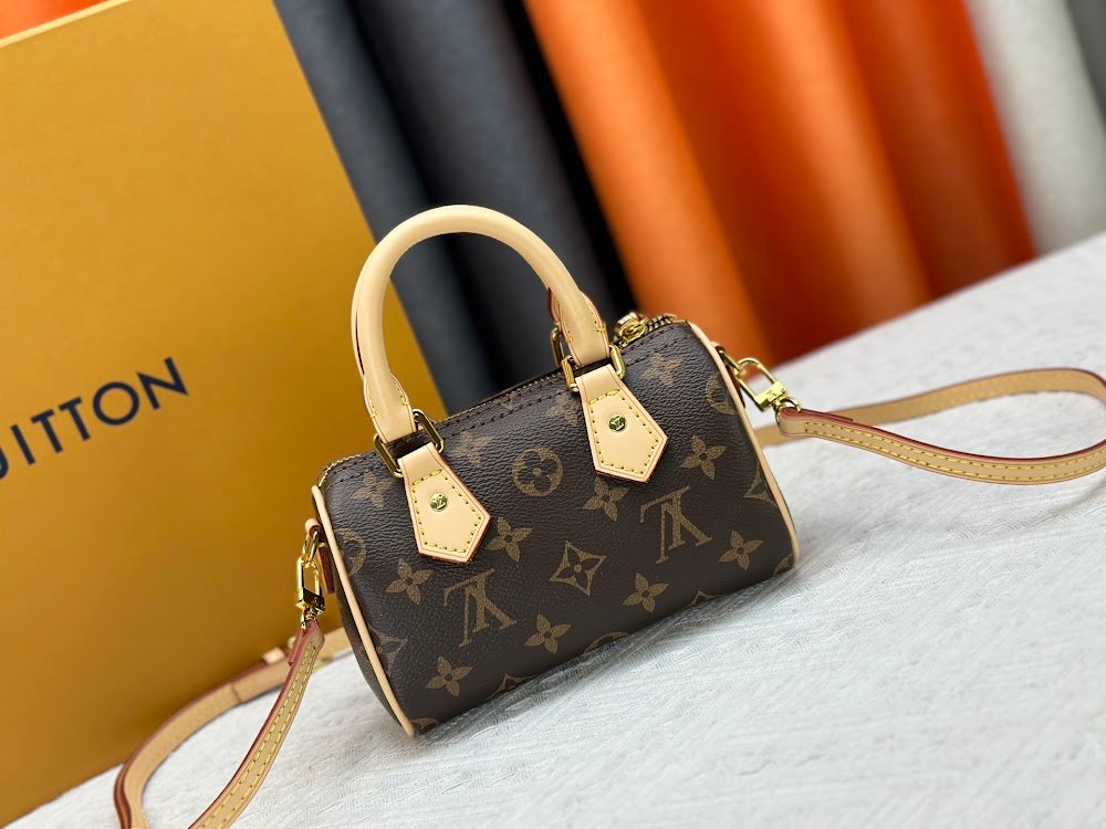 Dragons Bags ln Luxury Bag --77193