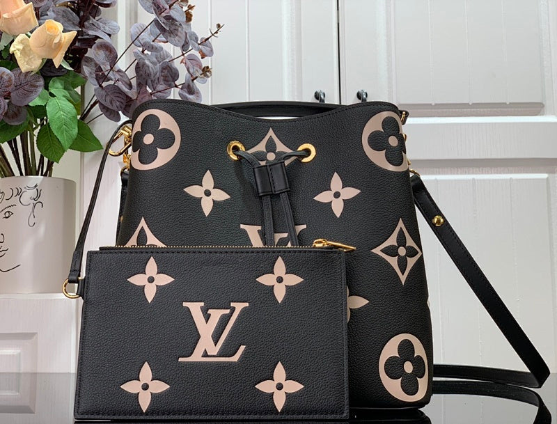 Dragons Bags ln Luxury Bag --58867