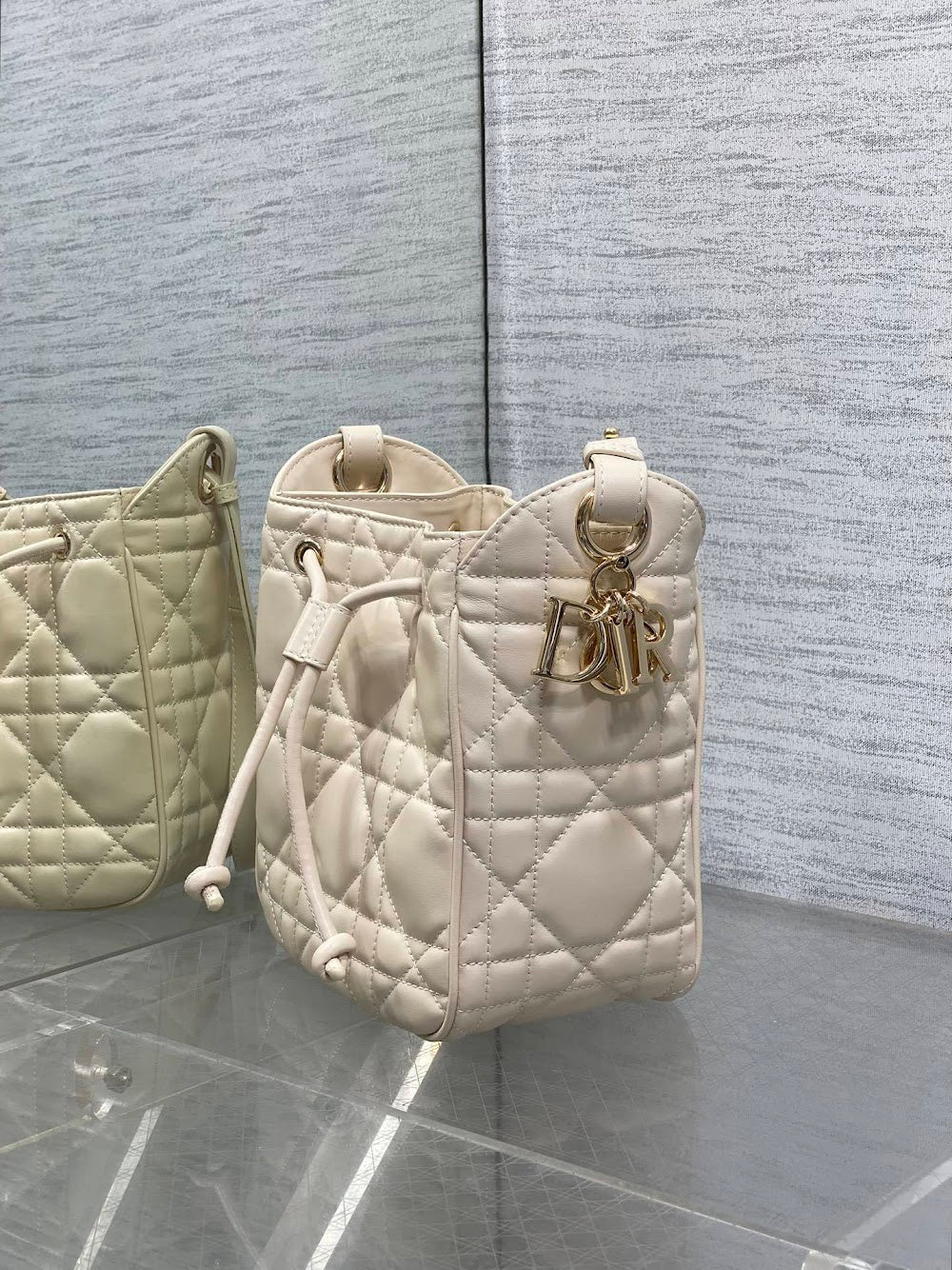new-designer-premium-bags-nm16787