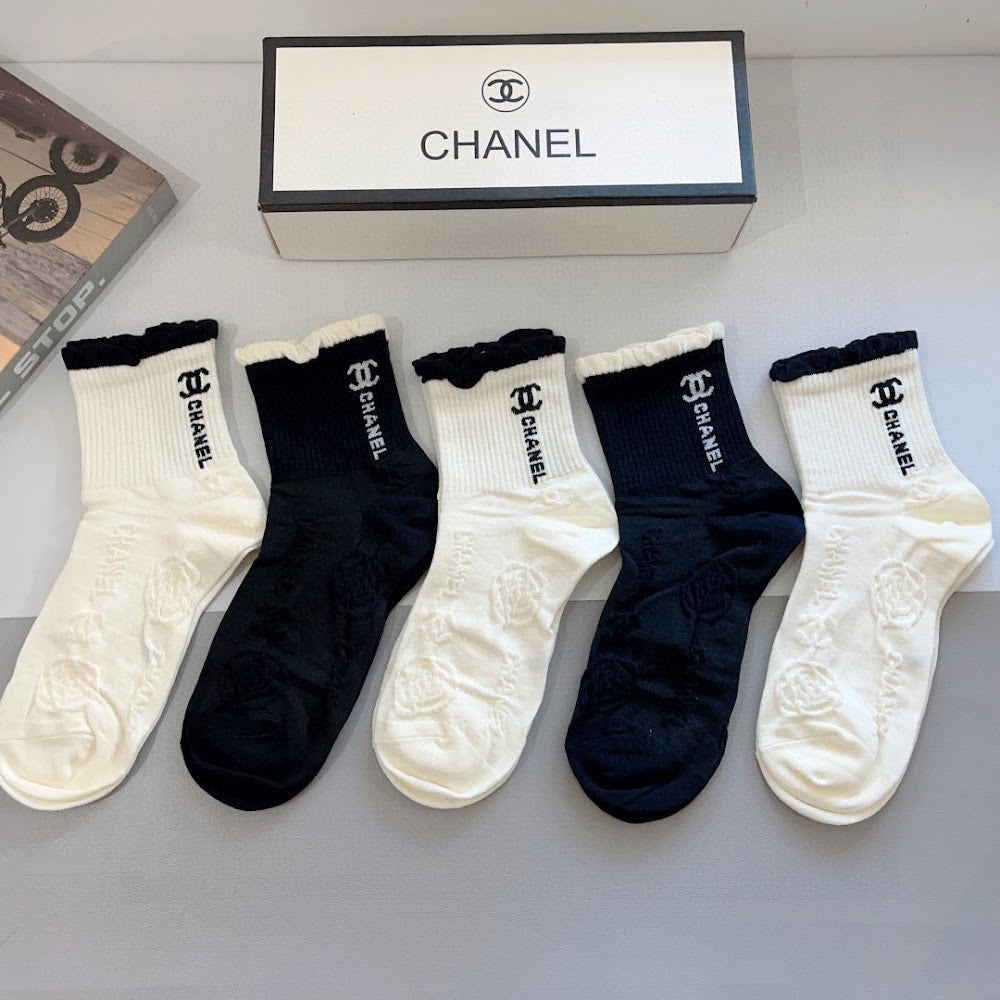 Dragons Bags Premium Luxury Socks --98104