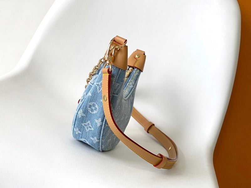 Dragons Bags ln Luxury Bag --81517