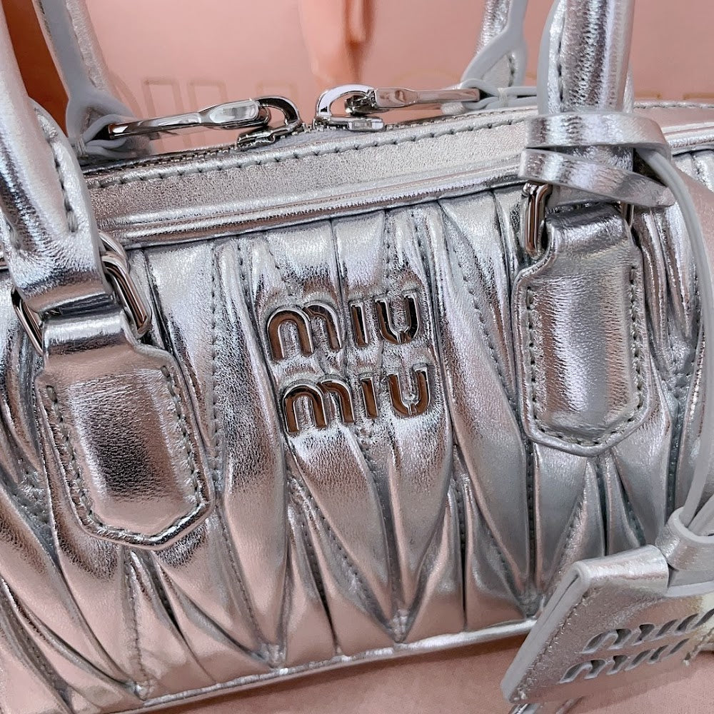 Dragons Bags Miun Miun Luxury Bag --123331
