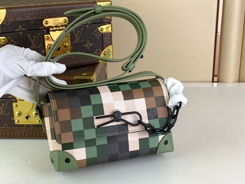 Dragons Bags ln Luxury Bag --68694