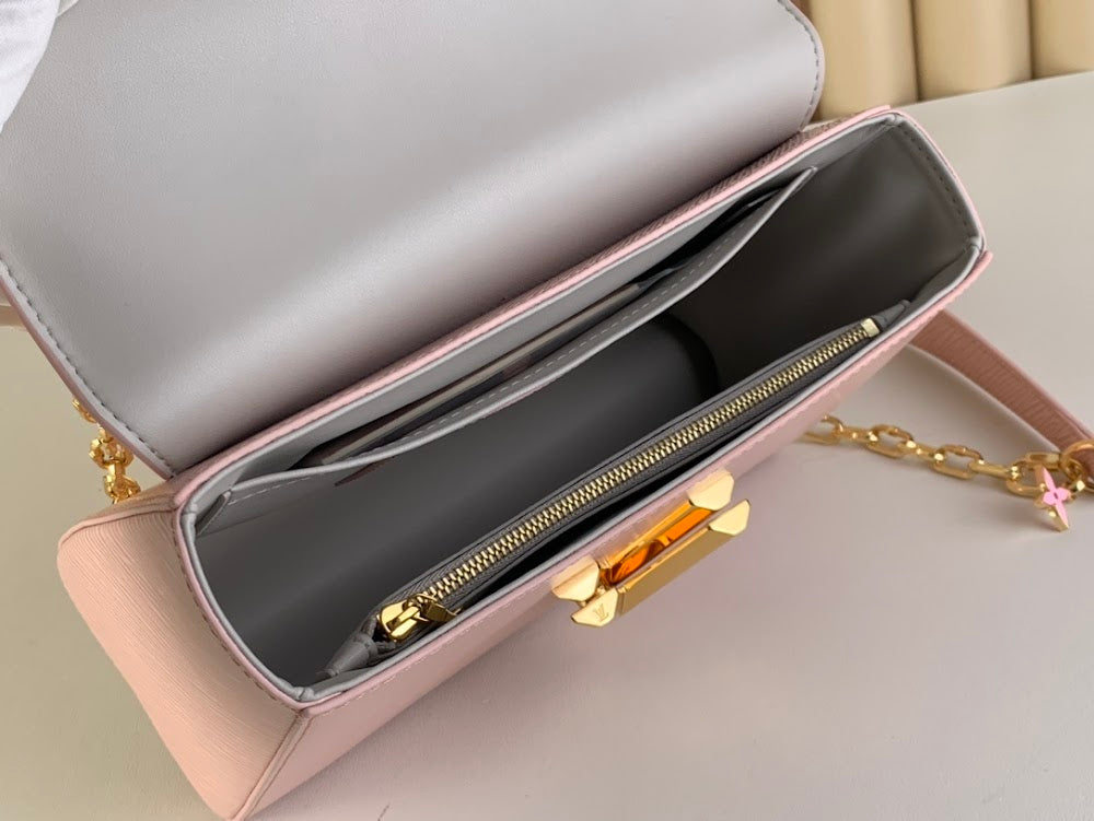 Dragons Bags ln Luxury Bag --61401