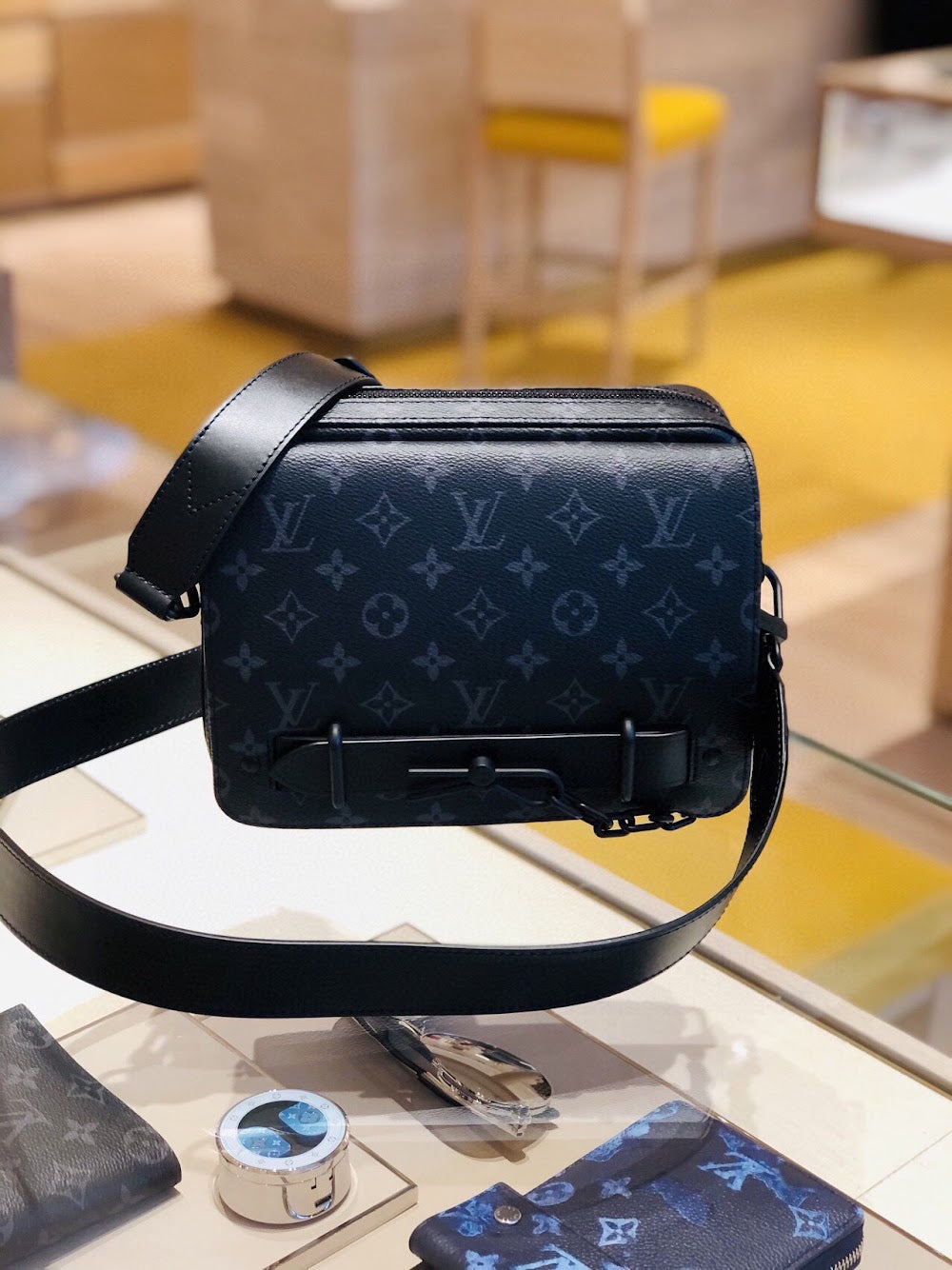 Dragons Bags ln Luxury Bag --70575