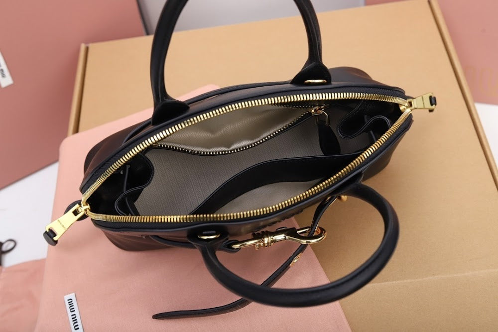 Dragons Bags Miun Miun Luxury Bag --123398