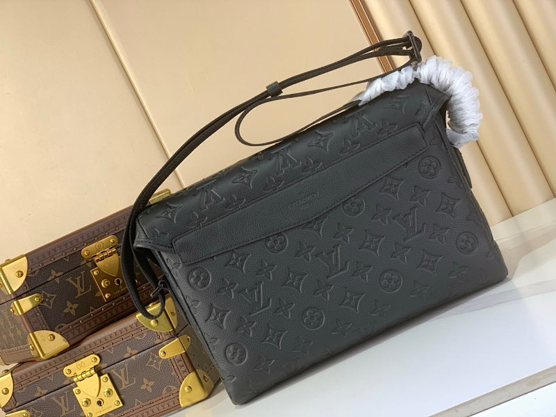 Dragons Bags ln Luxury Bag --69825